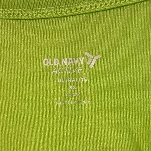 Old Navy Active Tank - Picture 4 of 4